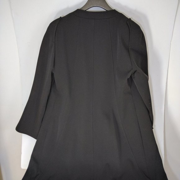 Coat (NEW) - CALVIN KLEIN's Fabulous Fabric! - Picture 3 of 4